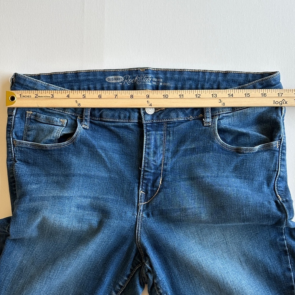 Old Navy Rockstar Mid Rise Cropped Jeans Dark Wash Skinny Ankle Sz 16 - Picture 6 of 11